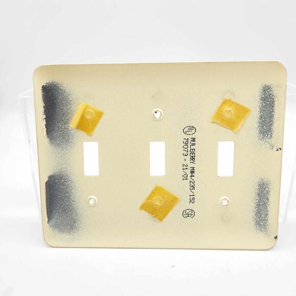 Set of 2 American Flag Patriotic Light Switch Plate Covers Primitive 3 Gang - Picture 9 of 12